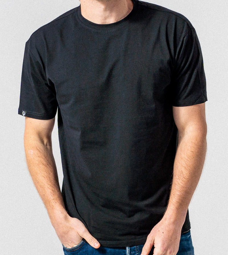 The Base - Classic fit T-shirt in Black with Orange accents